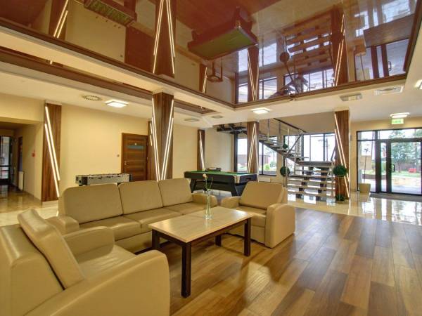 Hotel Sanvit Lake Resort & Spa