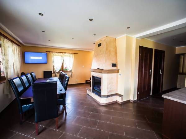 Salon z kominkiem iTV