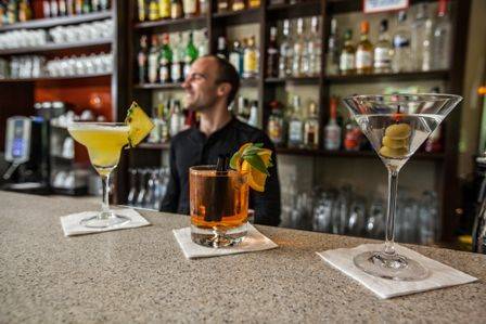 Hotelowy Drink - Bar i propozycja Cockaili