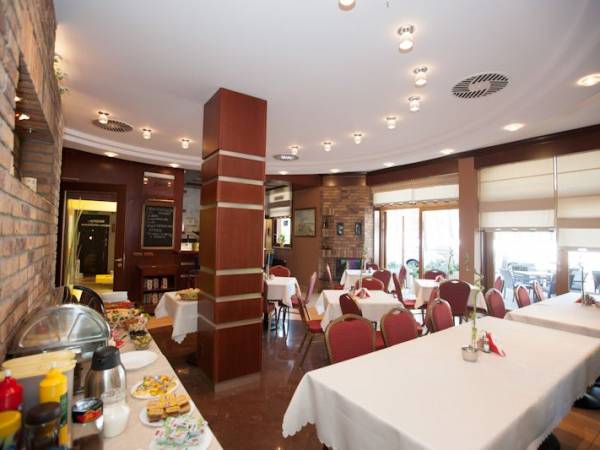 Nasza restauracja z drink-barem.