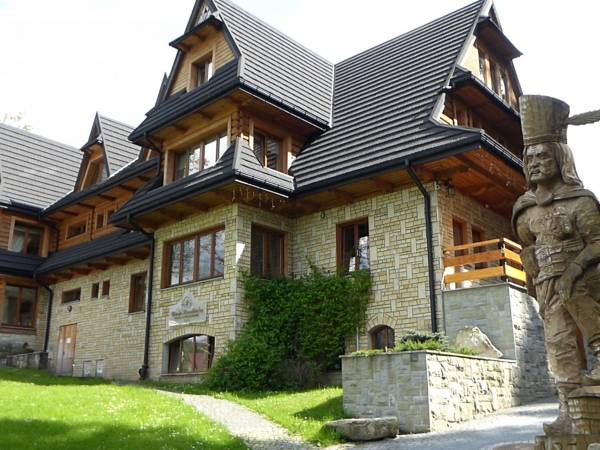 Hotel Dwór Karolówka ***