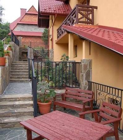 Pokoje Gościnne Na Skale