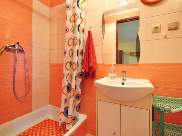 Agroturystyka Pod Sosnami, Młyńska Chata Domek