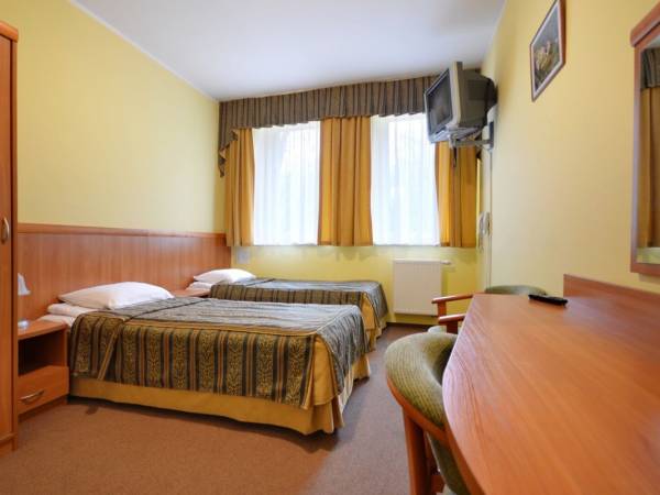 Ośrodek Kultury i Rekreacji - Mickiewiczowskie Centrum Turystyczne