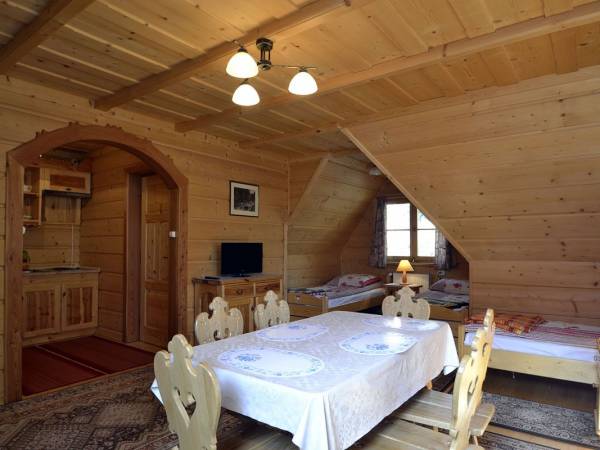 POKOJE i APARTAMENTY REGIONALNE