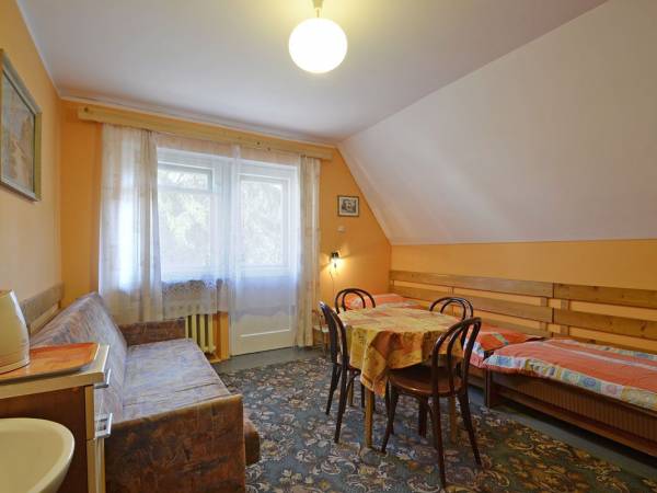 POKOJE i APARTAMENTY REGIONALNE