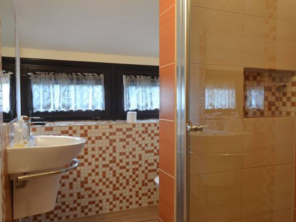 Gościnne Pokoje Wapienik