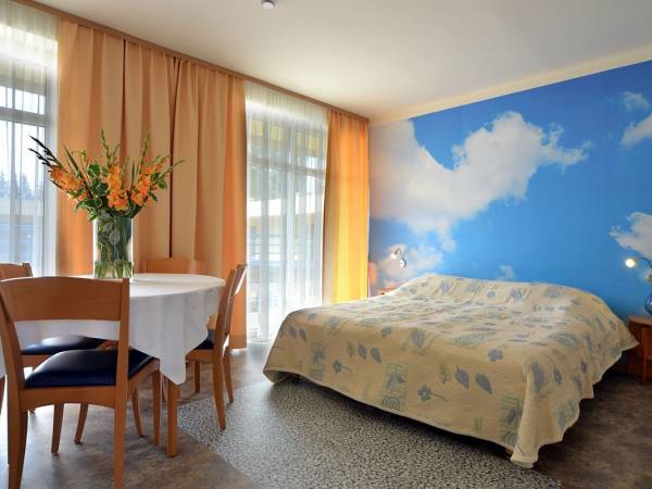 Rodzinny Klub Wypoczynkowy Niebieskie Migdały 