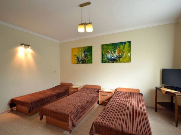 Nr 3 pokój 2,3 os/drugi/