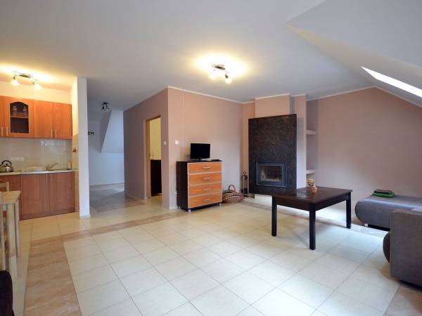 Salon (domek z kominkiem)