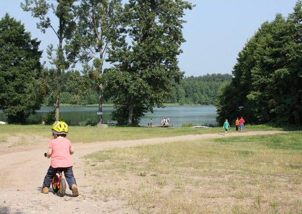 nad jeziorem Sopień