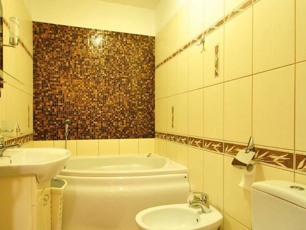 łazienka - pokój żółty