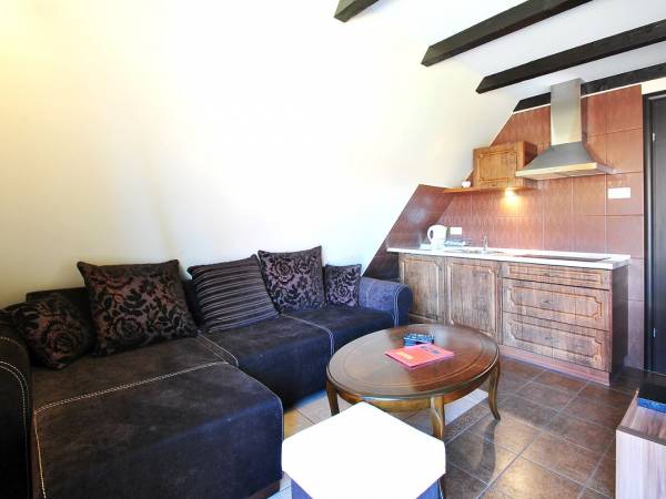 Mieszkanie nr4, Pokój dzienn, aneks kuchennyy z aneksem kuchennym.