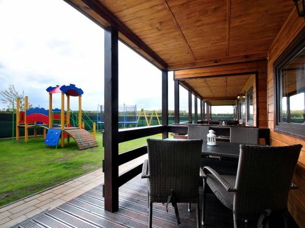 Domki Nadia z basenem