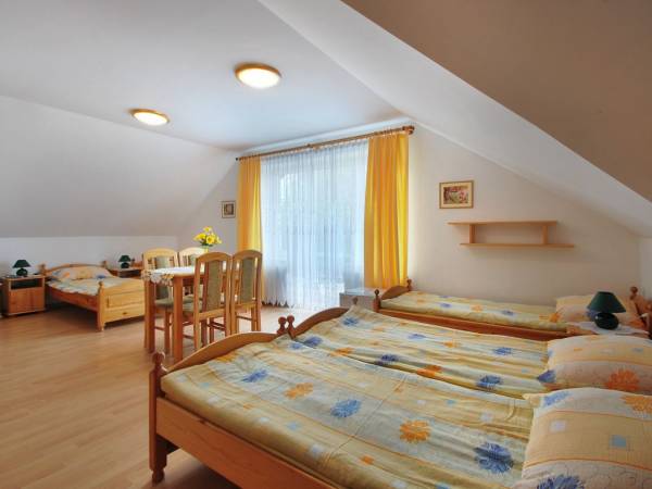 pokój 5-osobowy nr 9