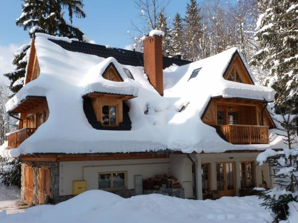 POKOJE i APARTAMENTY REGIONALNE