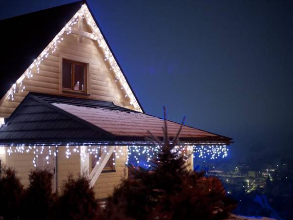 Chaty Wichrowe Wzgórze