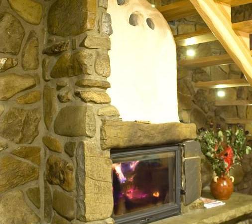 Chaty Wichrowe Wzgórze