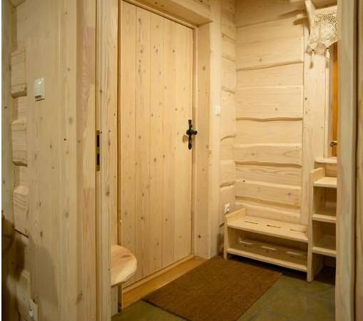 Chaty Wichrowe Wzgórze