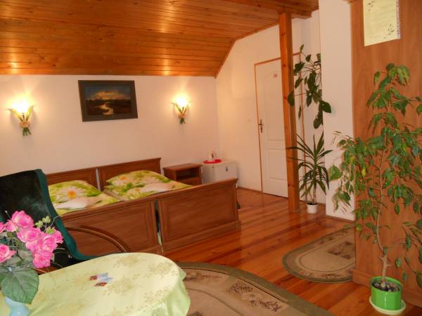 pok. nr 3 z balkonem