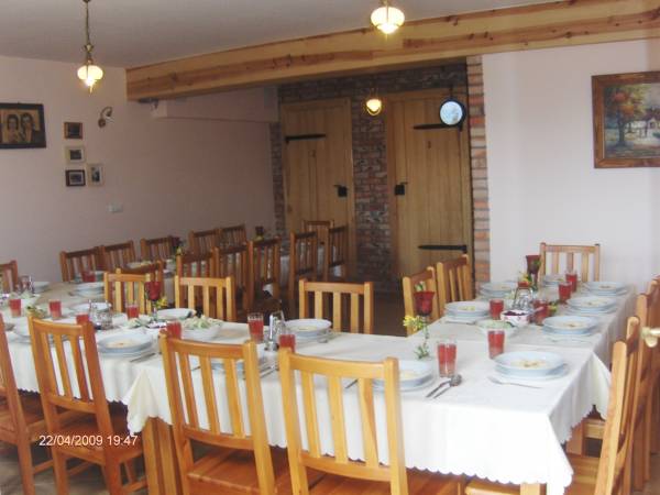 Nasza jadalnia przed rodzinnym spotkaniem