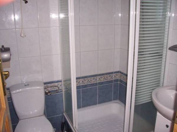 Domek szeregowy - łazienka.