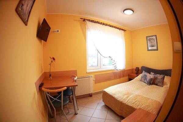 Pensjonat TURYSTA i Karczma pod Tęczą