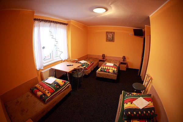 Pensjonat TURYSTA i Karczma pod Tęczą