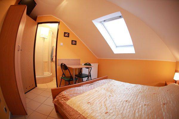 Pensjonat TURYSTA i Karczma pod Tęczą