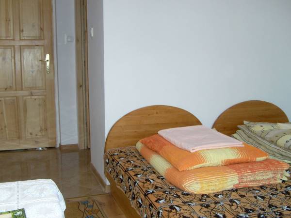 Pokoje mają łazienki