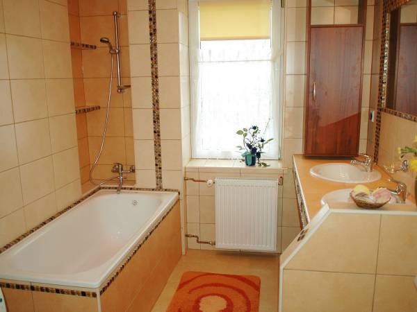 ŁAZIENKA APARTAMENT 1