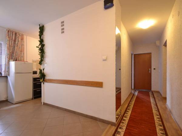 Korytarz z jadalnią