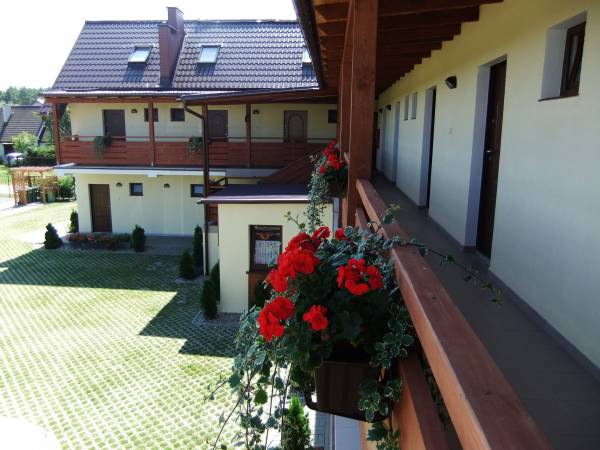 Pokoje z aneksami kuchennymi Helios 