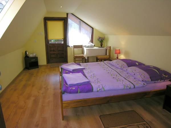 Agroturystyka Pod Sosnami, Młyńska Chata Domek