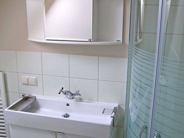 Łazienka pokoju 4 osobowego