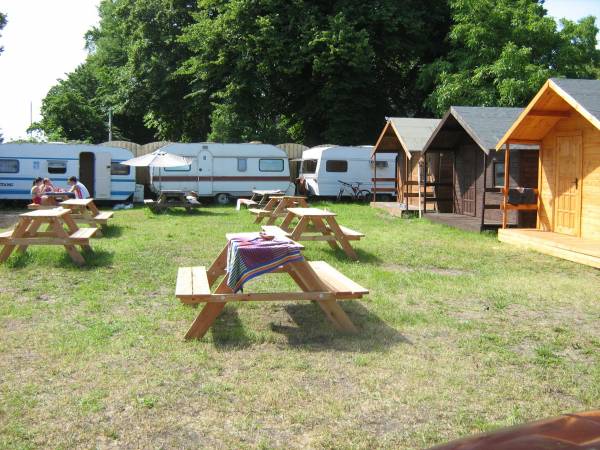 MiAMiCamp pole kampingowe