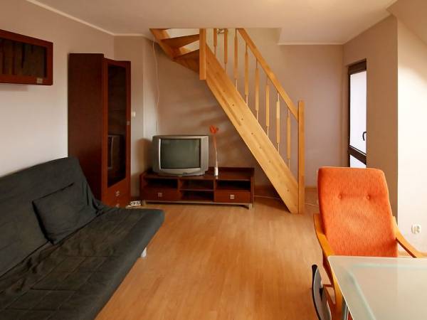 Kwatery Dla Firm - pokój z aneksem kuchennym we Wrocławiu ul. Kawalerzystów