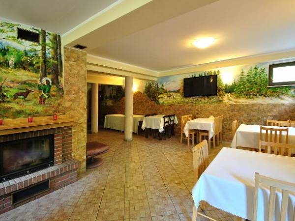 Gajówka - Całoroczne Pokoje i Apartamenty