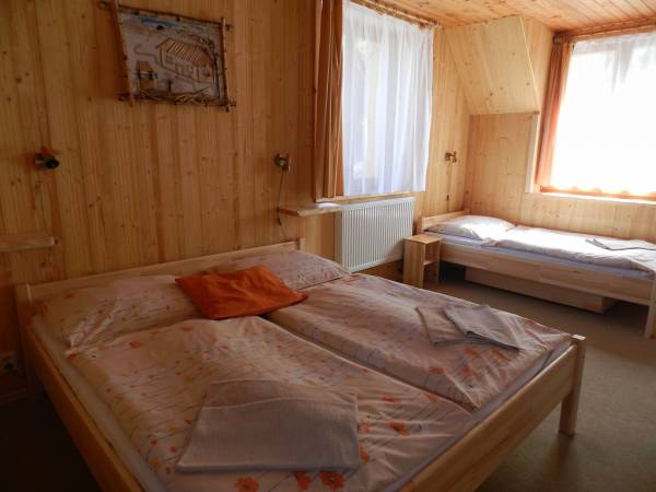 Pensjonat i apartamenty LIMBA