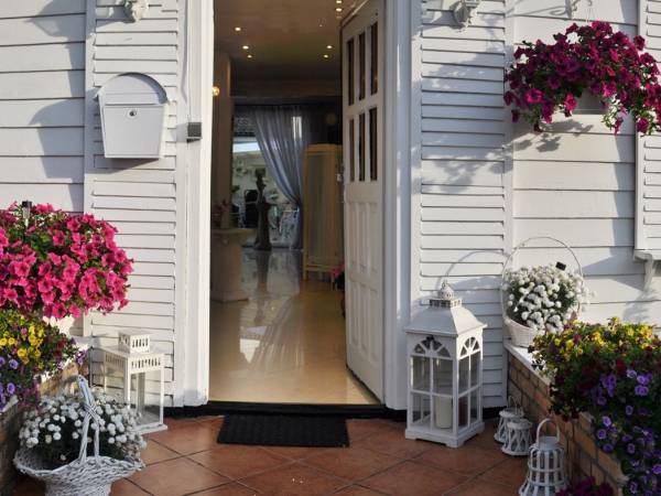 Martina Pokoje & Restauracja