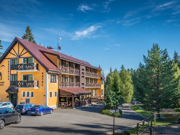 Górski hotel Orešnica