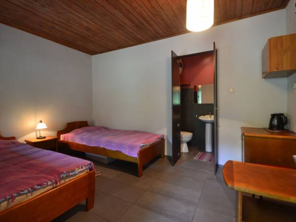 Pokój dwuosobowy 5-7