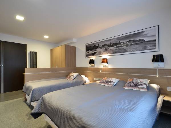 apartament trzyosobowy z aneksem kuchennym na parterze