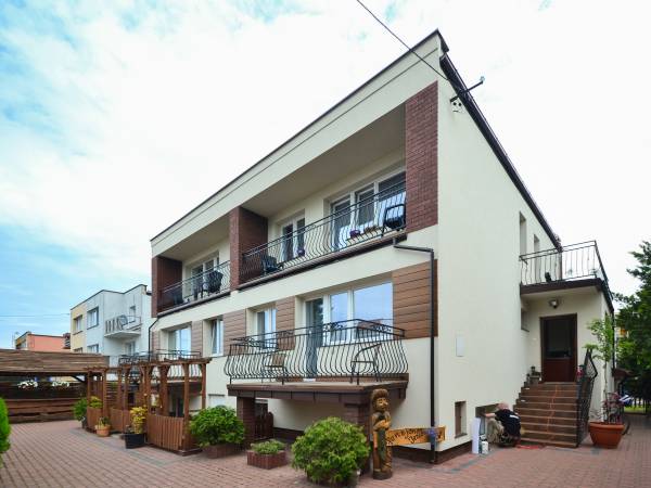 PENSJONACIK JEZIORAK -pokoje gościnne