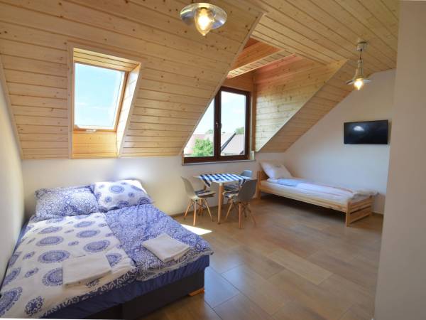 Pokoje nad jeziorem Charzykowy