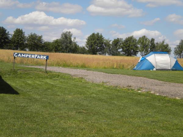 Pole Namiotowe i Camperpark