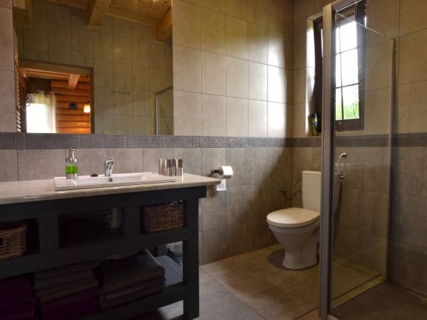 łazienka dom 8 osobowy