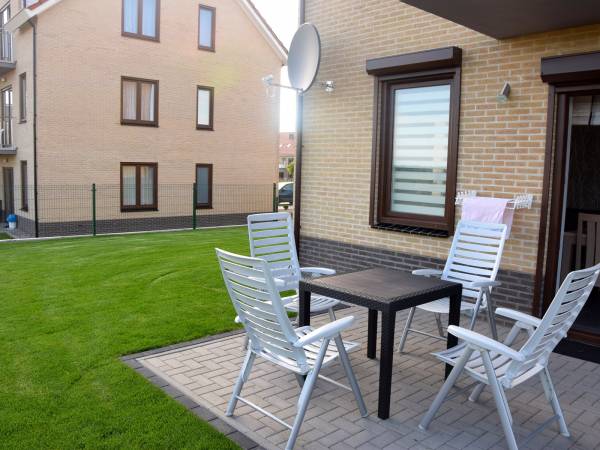 Apartament 4 os. parter