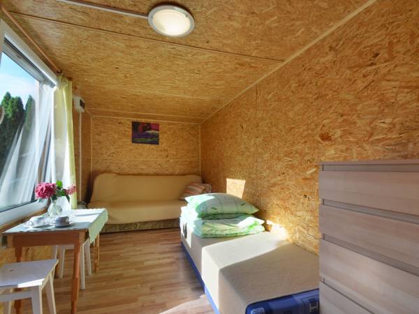 Pokoje i domki letniskowe - wynajem Śliwin, koło Rewala, Al. Lipowa 5