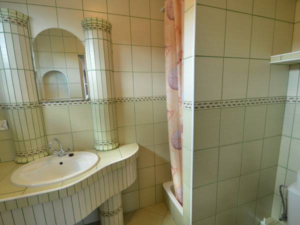 Łazienka do pok. nr 8